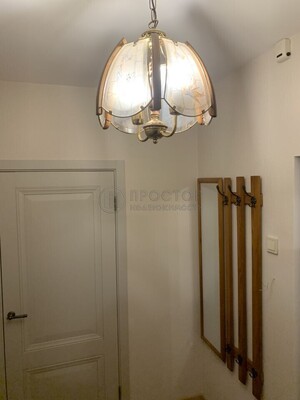 Продам двухкомнатную (2-комн.) квартиру, Николая Химушина ул, 23, Москва г