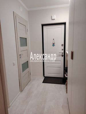 Продам однокомнатную (1-комн.) квартиру, Пограничная (Сертолово-1 мкр.) ул, 4к2, Сертолово г