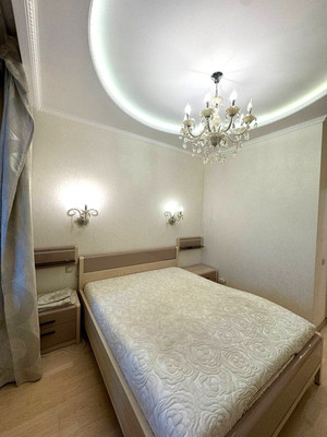 Продам двухкомнатную (2-комн.) квартиру, Лесная ул, 11, Реутов г