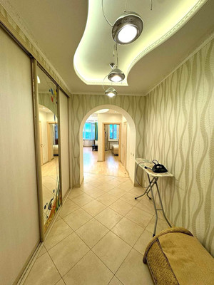 Продам двухкомнатную (2-комн.) квартиру, Лесная ул, 11, Реутов г