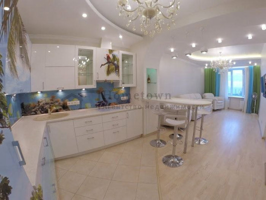 Продам двухкомнатную (2-комн.) квартиру, Лесная ул, 11, Реутов г