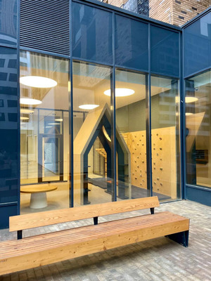 Продам однокомнатную (1-комн.) квартиру, Зорге ул, 9к1, Москва г