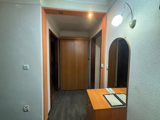 Продам двухкомнатную (2-комн.) квартиру, 14, Мещерское п