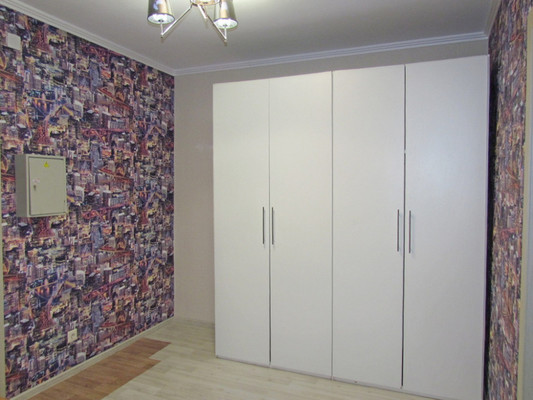 Продам трехкомнатную (3-комн.) квартиру, Земская ул, 16, Чехов г