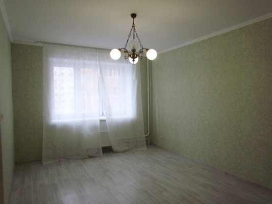 Продам трехкомнатную (3-комн.) квартиру, Земская ул, 16, Чехов г