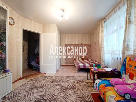 Продам однокомнатную (1-комн.) квартиру, Офицерская ул, 6, Глебычево п