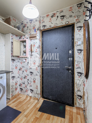 Продам однокомнатную (1-комн.) квартиру, Матроса Железняка б-р, 35, Москва г