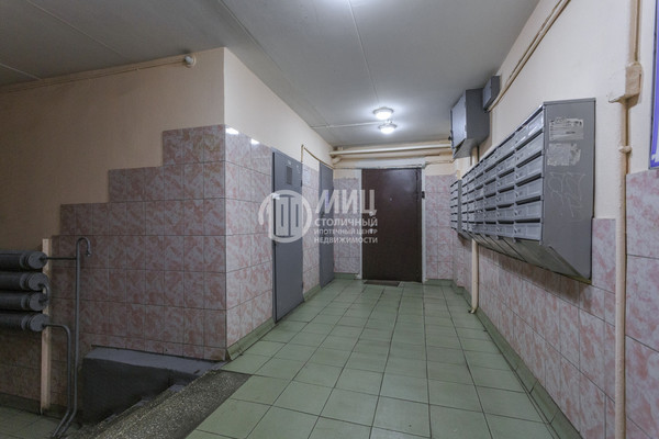 Продам однокомнатную (1-комн.) квартиру, Матроса Железняка б-р, 35, Москва г