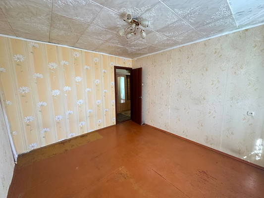 Сдам двухкомнатную (2-комн.) квартиру, 1 мкр, 44, Кропоткин г