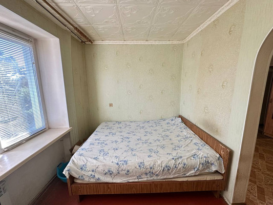 Сдам двухкомнатную (2-комн.) квартиру, 1 мкр, 44, Кропоткин г