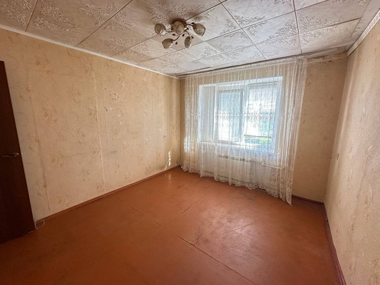 Сдам двухкомнатную (2-комн.) квартиру, 1 мкр, 44, Кропоткин г