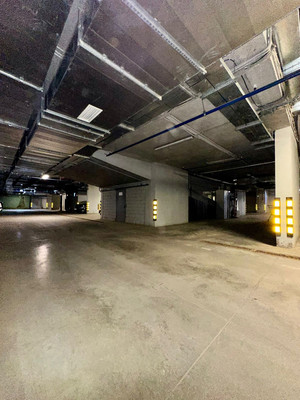 Продам машиноместо 22 м2, Туганлык ул, 5а, Казань г