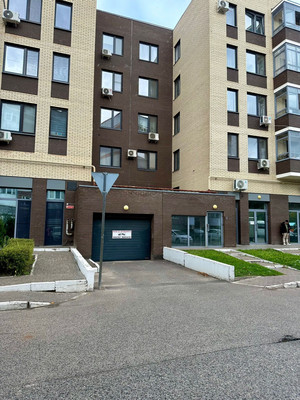 Продам машиноместо 22 м2, Туганлык ул, 5а, Казань г