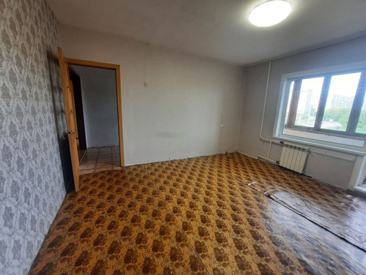 Продам трехкомнатную (3-комн.) квартиру, Баумана ул, 192, Иркутск г