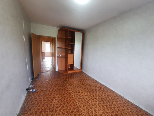 Продам трехкомнатную (3-комн.) квартиру, Баумана ул, 192, Иркутск г