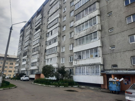 Продам трехкомнатную (3-комн.) квартиру, Баумана ул, 192, Иркутск г