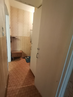 Продам двухкомнатную (2-комн.) квартиру, Полярный Круг ул, 9, Мурманск г