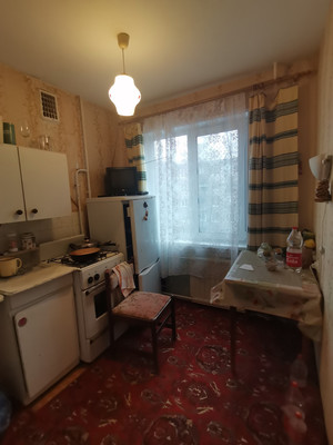 Продам двухкомнатную (2-комн.) квартиру, Полярный Круг ул, 9, Мурманск г