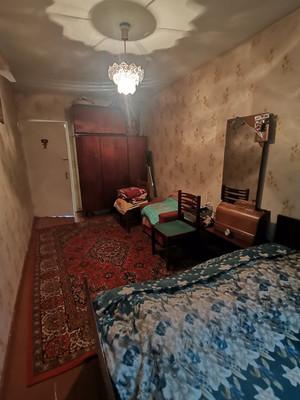 Продам двухкомнатную (2-комн.) квартиру, Полярный Круг ул, 9, Мурманск г