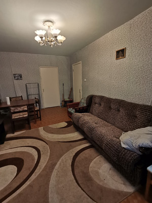 Продам двухкомнатную (2-комн.) квартиру, Полярный Круг ул, 9, Мурманск г