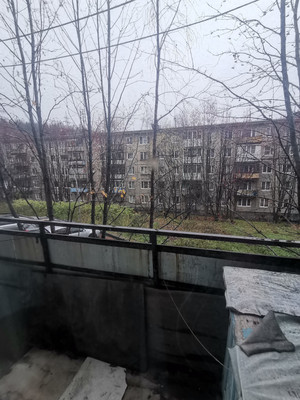 Продам двухкомнатную (2-комн.) квартиру, Полярный Круг ул, 9, Мурманск г