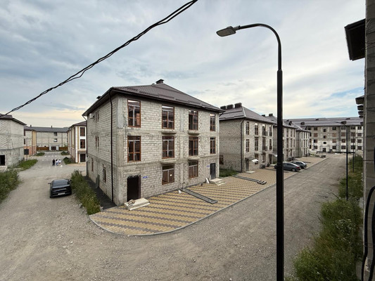 Продам трехкомнатную (3-комн.) квартиру, Головко ул, 200, Нальчик г