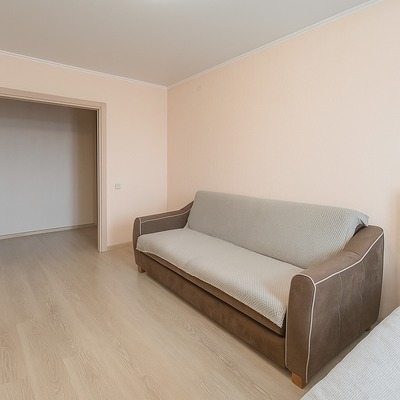 Продам однокомнатную (1-комн.) квартиру, Павлюхина ул, 99б, Казань г