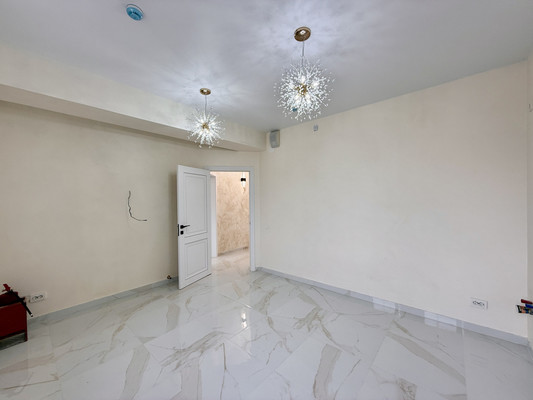 Продам коммерческое помещение 300 м2, Трамвайный пер, 26, Симферополь г