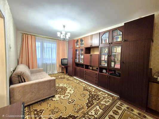 Продам двухкомнатную (2-комн.) квартиру, Космонавта Леонова ул, 49, Пермь г