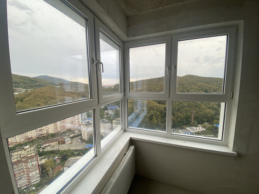 Продам двухкомнатную (2-комн.) квартиру, Портовиков ул, 39к2, Туапсе г