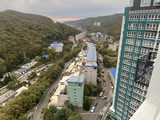 Продам двухкомнатную (2-комн.) квартиру, Портовиков ул, 39к2, Туапсе г