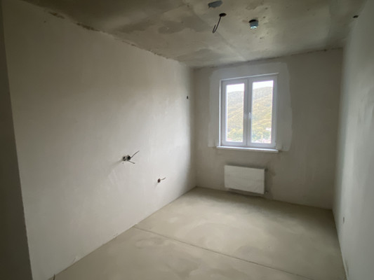 Продам двухкомнатную (2-комн.) квартиру, Портовиков ул, 39к2, Туапсе г