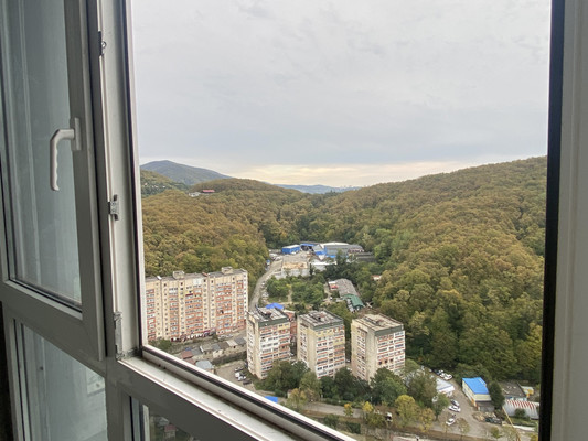 Продам двухкомнатную (2-комн.) квартиру, Портовиков ул, 39к2, Туапсе г