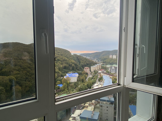 Продам двухкомнатную (2-комн.) квартиру, Портовиков ул, 39к2, Туапсе г