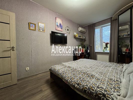 Продам трехкомнатную (3-комн.) квартиру, Шевченко ул, 12к1, Всеволожск г