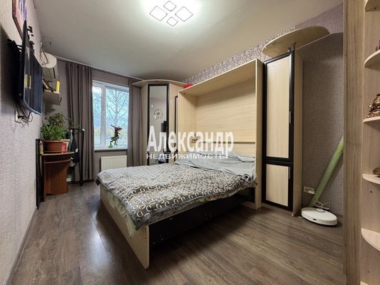 Продам трехкомнатную (3-комн.) квартиру, Шевченко ул, 12к1, Всеволожск г