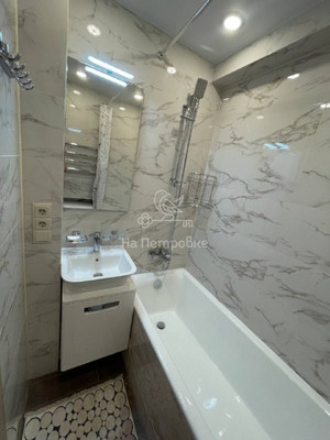 Сдам однокомнатную (1-комн.) квартиру, Зоологическая ул, 12к2, Москва г