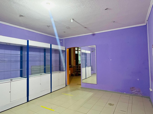 Продам торговое помещение 86,2 м2, Дружбы ул, 1а, Чехов г