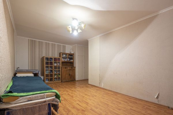 Продам двухкомнатную (2-комн.) квартиру, Херсонская ул, 15, Москва г