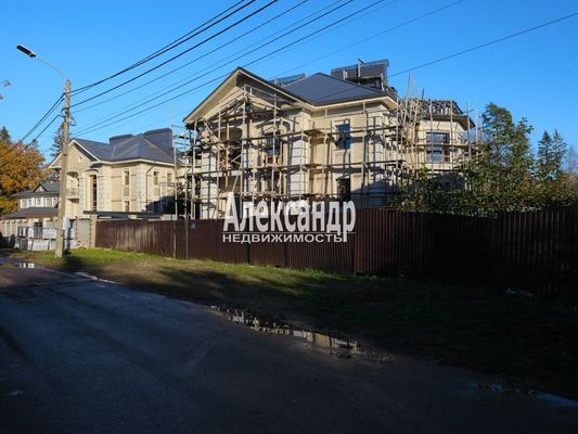Продам коттедж, Кольцевая ул, 19/20А1, Лисий Нос п, 7 км от города
