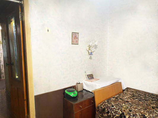 Продам трехкомнатную (3-комн.) квартиру, Гагринская ул, 9/2, Ростов-на-Дону г