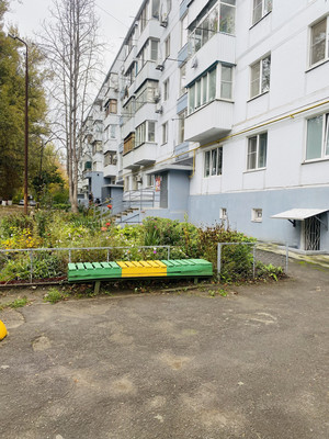 Продам трехкомнатную (3-комн.) квартиру, Гагринская ул, 9/2, Ростов-на-Дону г