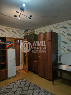 Продам трехкомнатную (3-комн.) квартиру, Солнечногорский проезд, 11, Москва г