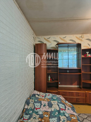 Продам трехкомнатную (3-комн.) квартиру, Солнечногорский проезд, 11, Москва г