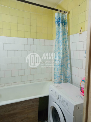 Продам трехкомнатную (3-комн.) квартиру, Солнечногорский проезд, 11, Москва г