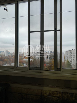 Продам трехкомнатную (3-комн.) квартиру, Солнечногорский проезд, 11, Москва г