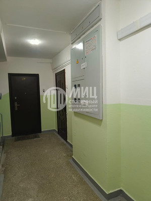 Продам трехкомнатную (3-комн.) квартиру, Солнечногорский проезд, 11, Москва г