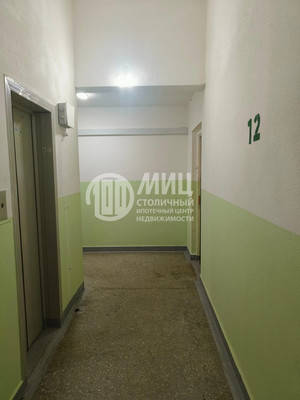 Продам трехкомнатную (3-комн.) квартиру, Солнечногорский проезд, 11, Москва г