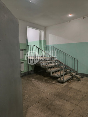 Продам трехкомнатную (3-комн.) квартиру, Солнечногорский проезд, 11, Москва г