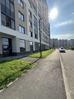 Сдам торговое помещение 105 м2, Строителей пр-кт, 1к1, Кудрово г